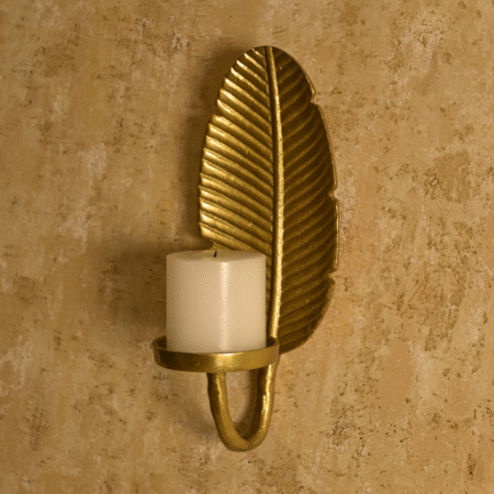 Pillar Holder